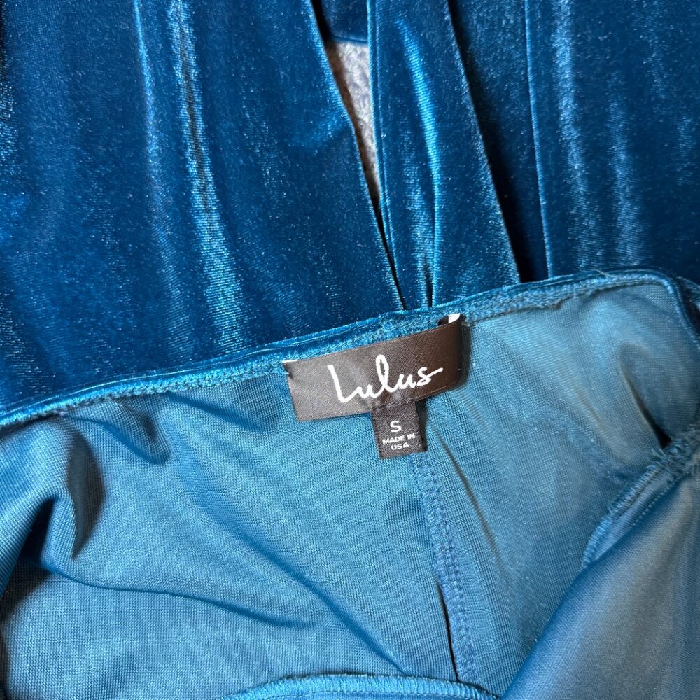 Lulus Teal Velvet Jumpsuit / Romper – Size S - Picture 7 of 7